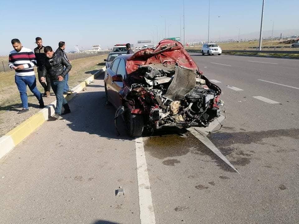 هەولێر.. لە شەقامی 120مەتری سێ ئۆتۆمبێل لەیەکیان دا