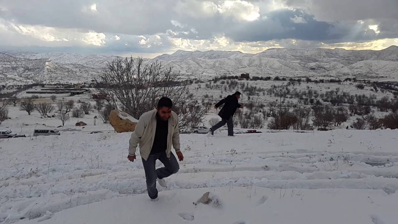 کەشناسی: بەفر و باران دەبارێت