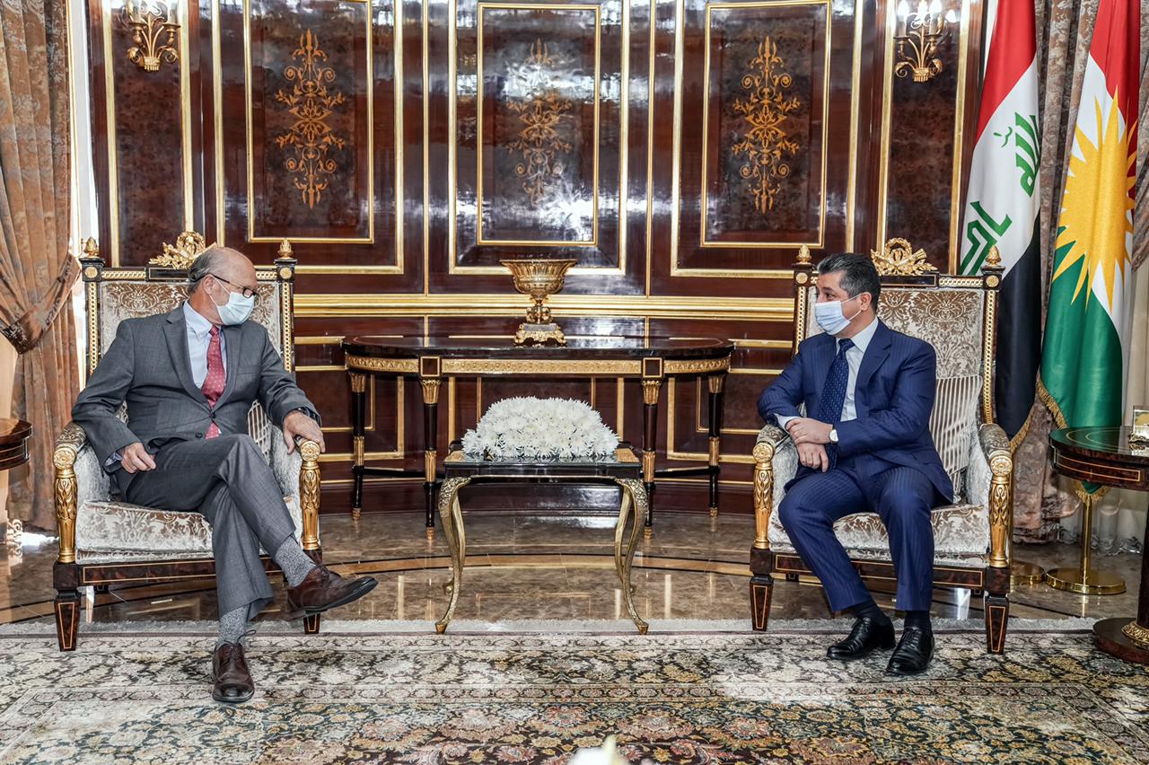 مەسرور بارزانی پێشوازی لە شاندێکی ڕێکخراوی (ساماریتان پێرس )ی ئەمەریکی دەکات
