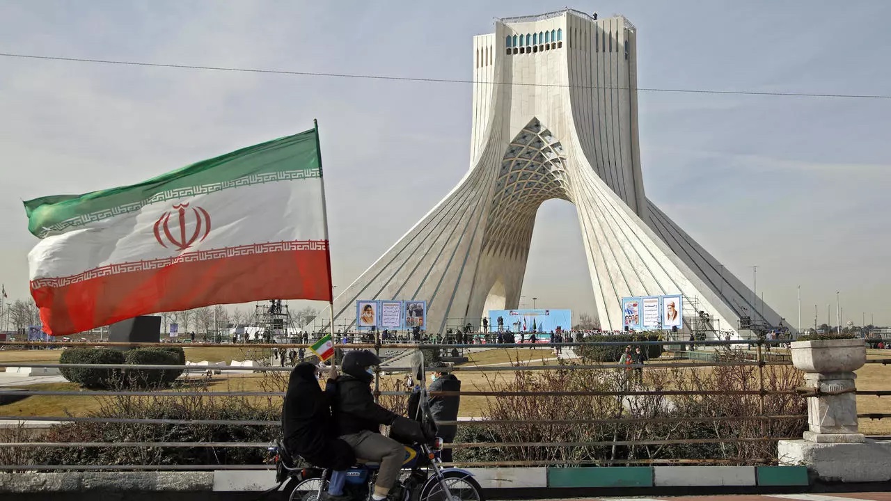 ئێران: ئیسرائیل خەریکی چاودێریکردنی کەنداوی فارسە