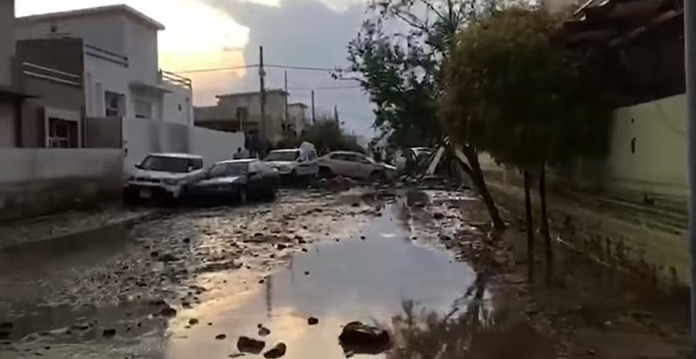 سەرۆکی هەرێم يارمه‌تيى زیانبەرکەوتووانی لافاوەکەی هەولێر دەدات