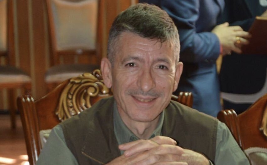 بردمانەوە و دەستتان ماچ ئەکەین