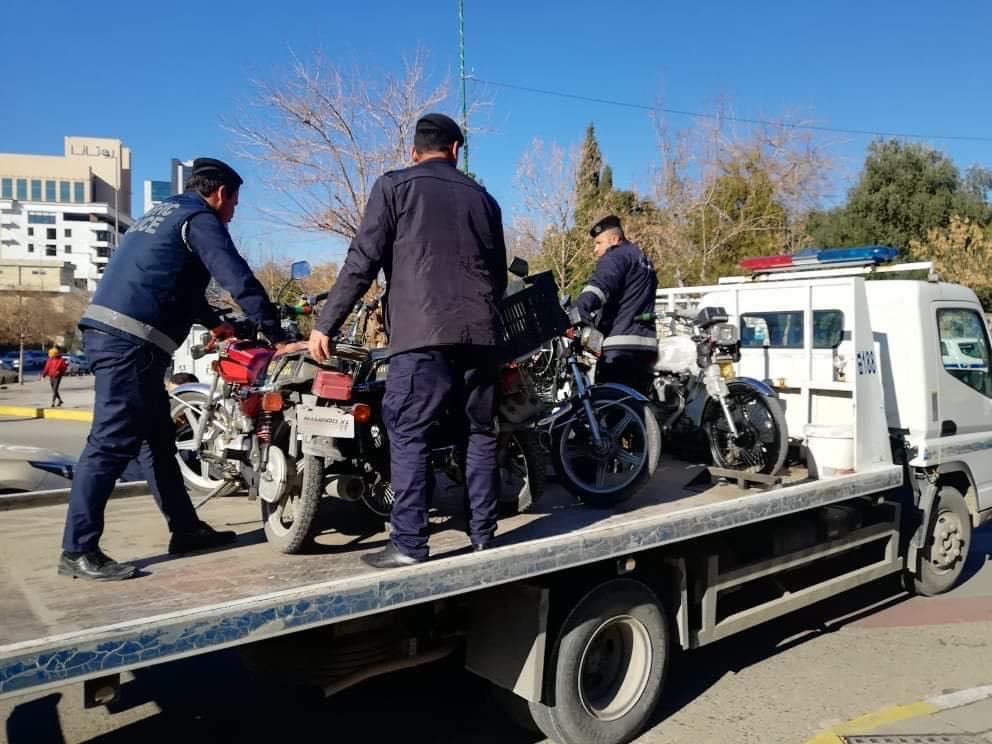 ‏‎ئاگادارییەک بۆ شۆفێری ئەو ماتۆرسکیلانەی کاری دلیڤەری دەکەن