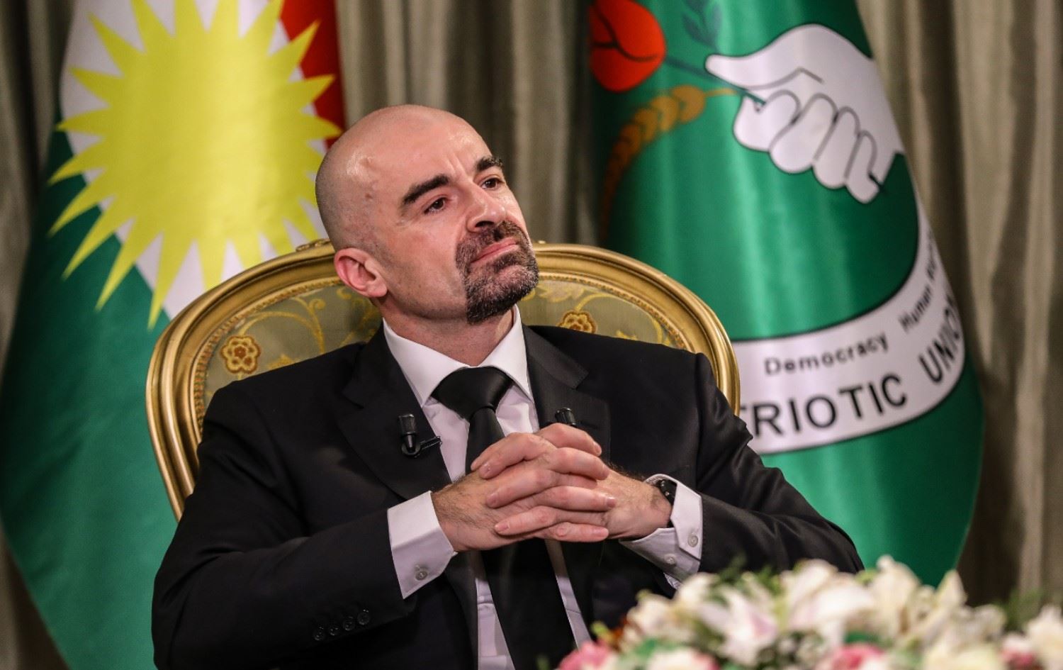 بافڵ تاڵەبانی دەچێتە سەری بڵند