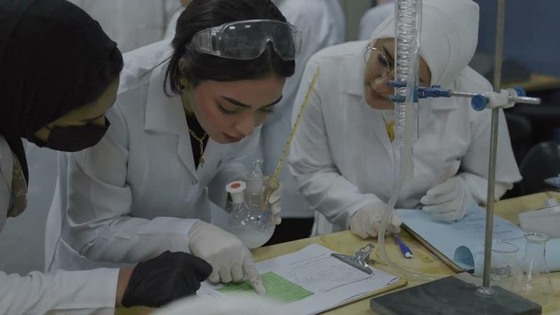 دەرچووانی بەشە پزیشكییەکانی زانکۆ و پەیمانگەکانی هەرێمی کوردستان دادەمەزرێن