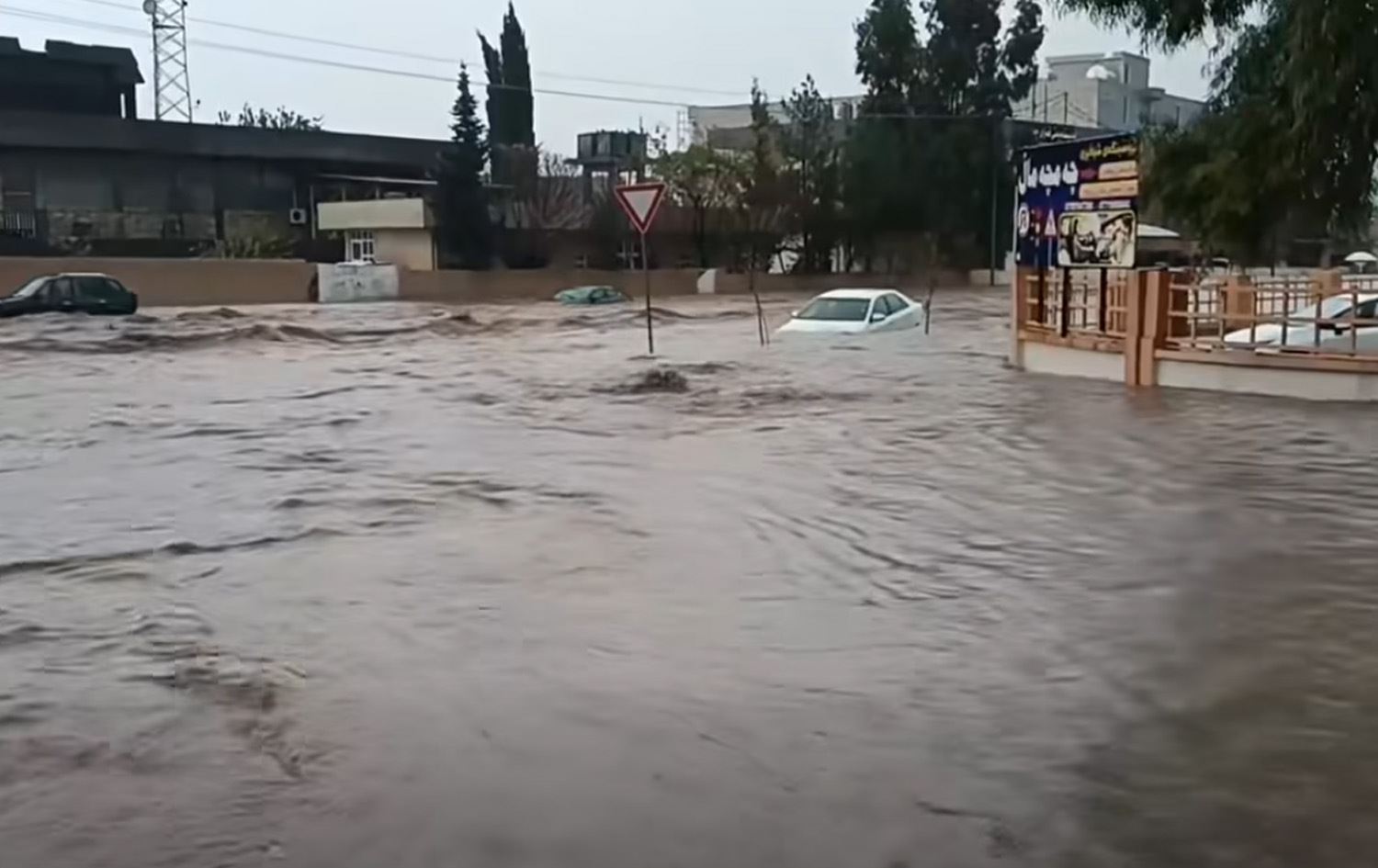 بارەگای بارزانی لەسەر لافاوەکەی چەمچەماڵ پەیامێکی بڵاوکردەوە