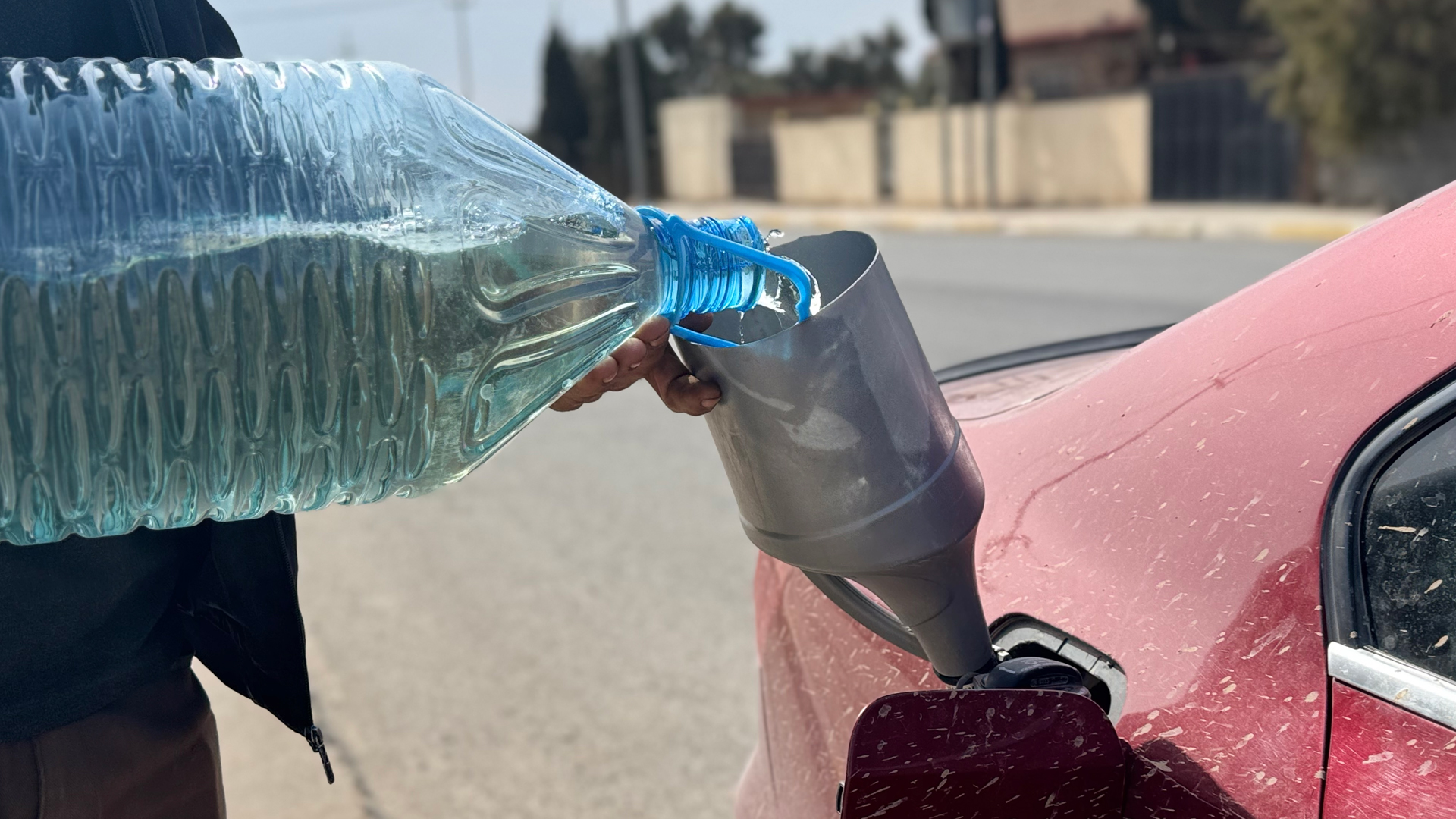 فرۆشتنی بەنزین بە جلیكان لە هەولێر قەدەغەیە