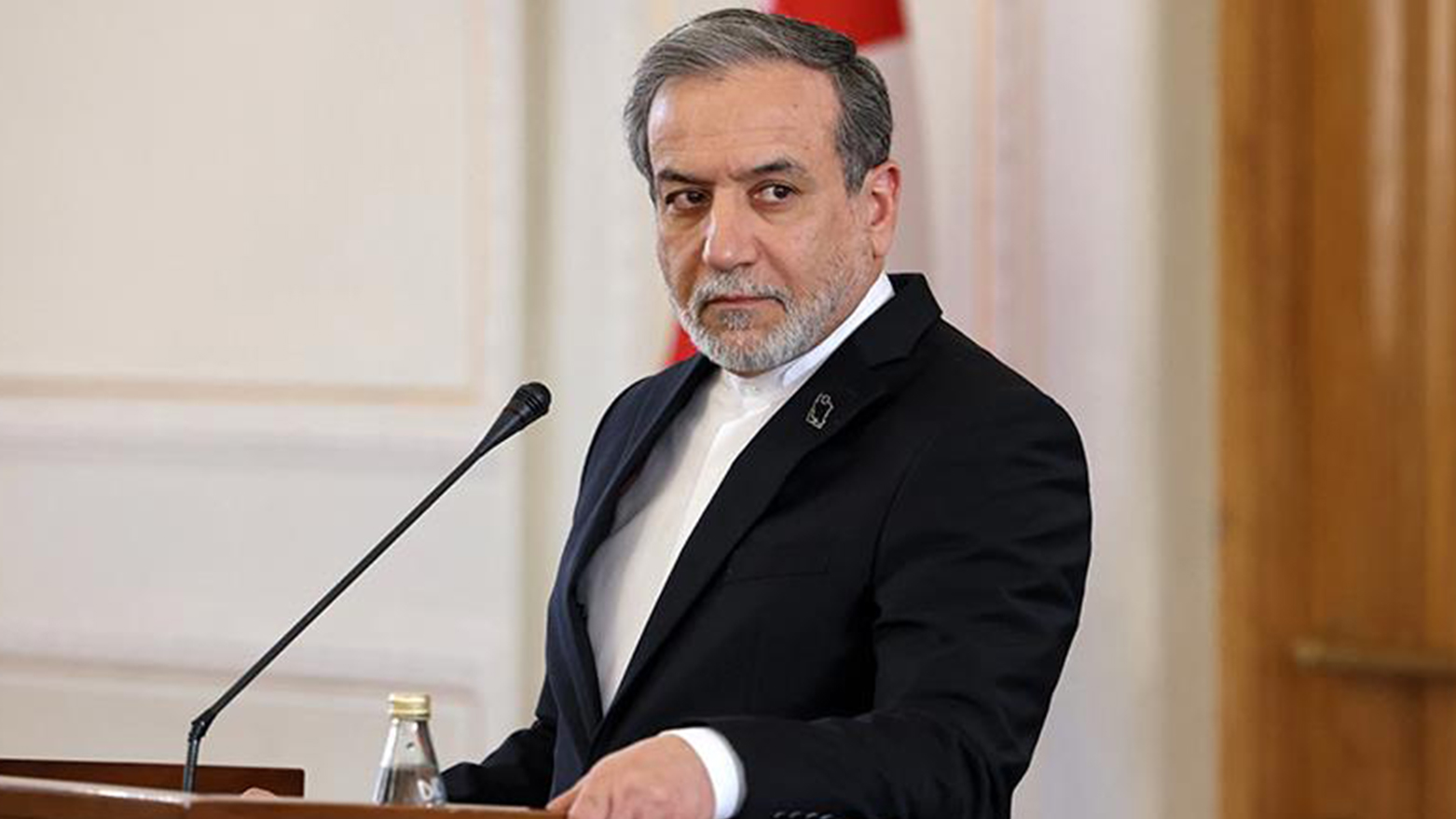 ئێران هەڕەشەی لێدان لە وڵاتانی کەنداو دەکات